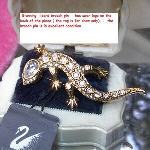 FABULOUS SWAROVSKI 18K GP FINISH CRYSTAL RHINESTONE LIZARD FIGURAL BROOCH PIN